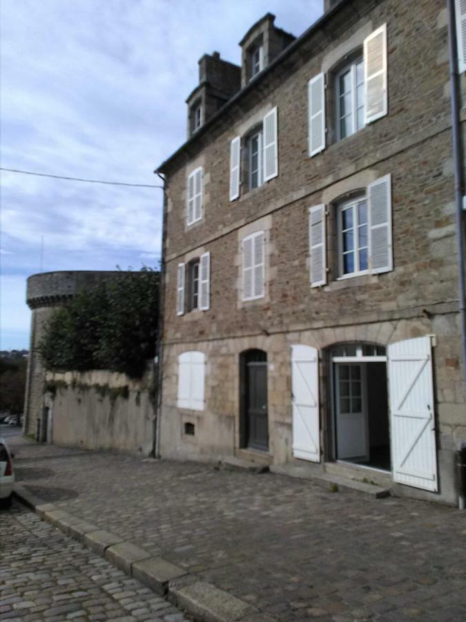 Gate House *
