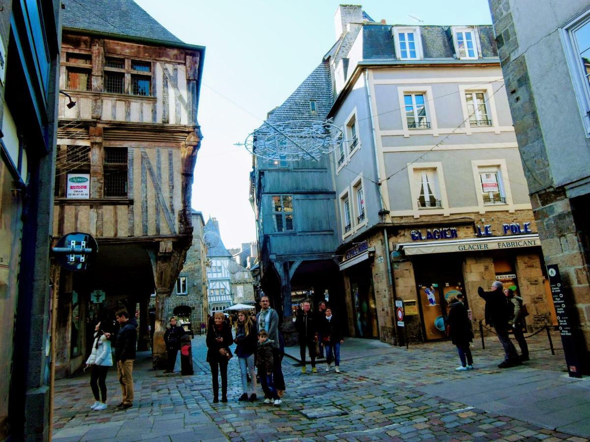 Gate House * Dinan